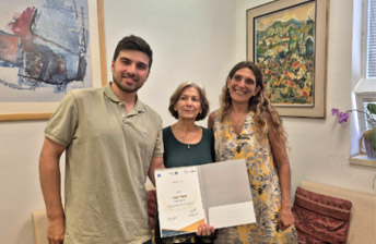 Mr. Amri Avni and Prof. Bercovier's family